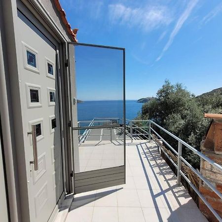 Ligonari Sea View Apartment Tarti Exterior foto