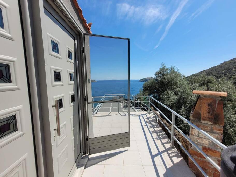 Ligonari Sea View Apartment Tarti Exterior foto