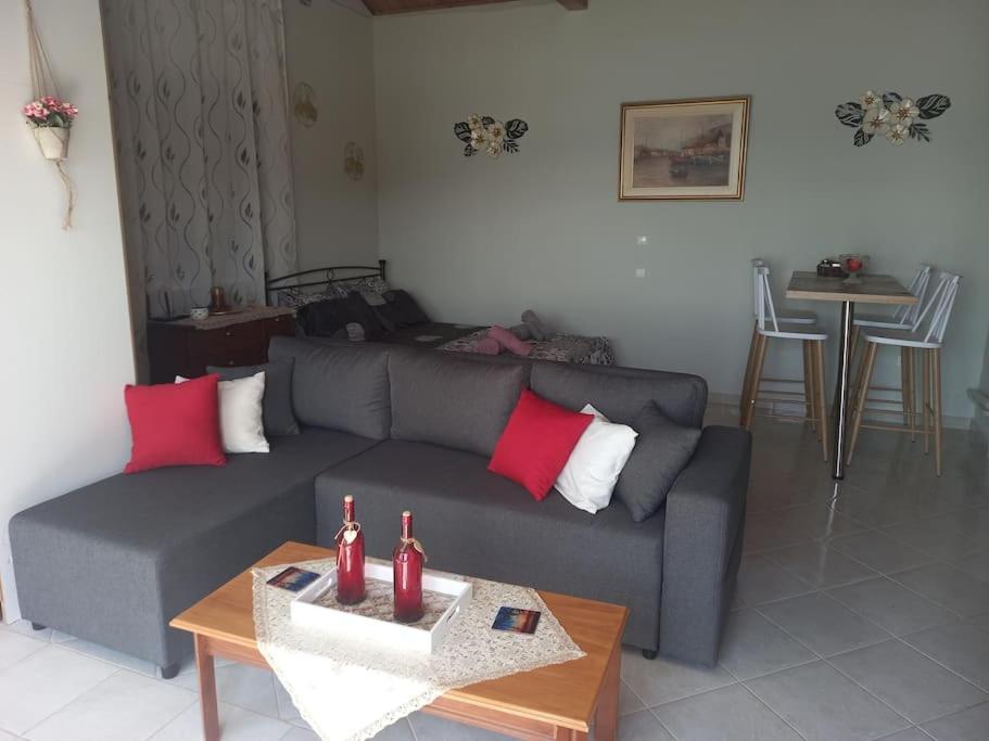 Ligonari Sea View Apartment Tarti Exterior foto